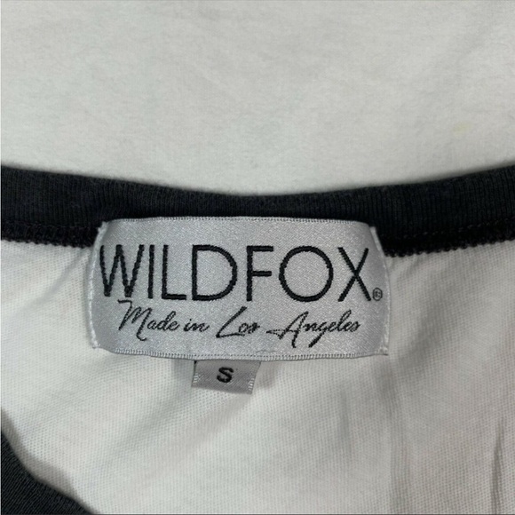 WILDFOX Ringer Tee sz Small Johnny Fang 4 Mouths Graphic Black White - Picture 8 of 10